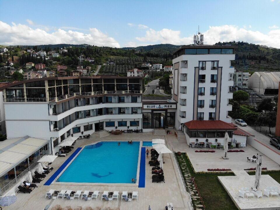 Blue Pier Hotel 코자엘리 외부 사진