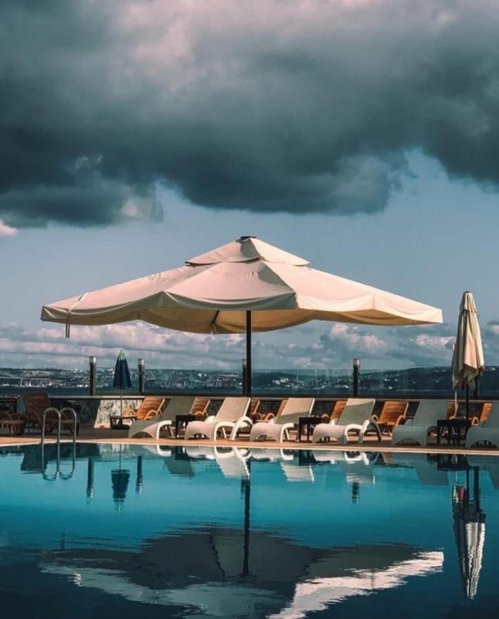 Blue Pier Hotel 코자엘리 외부 사진