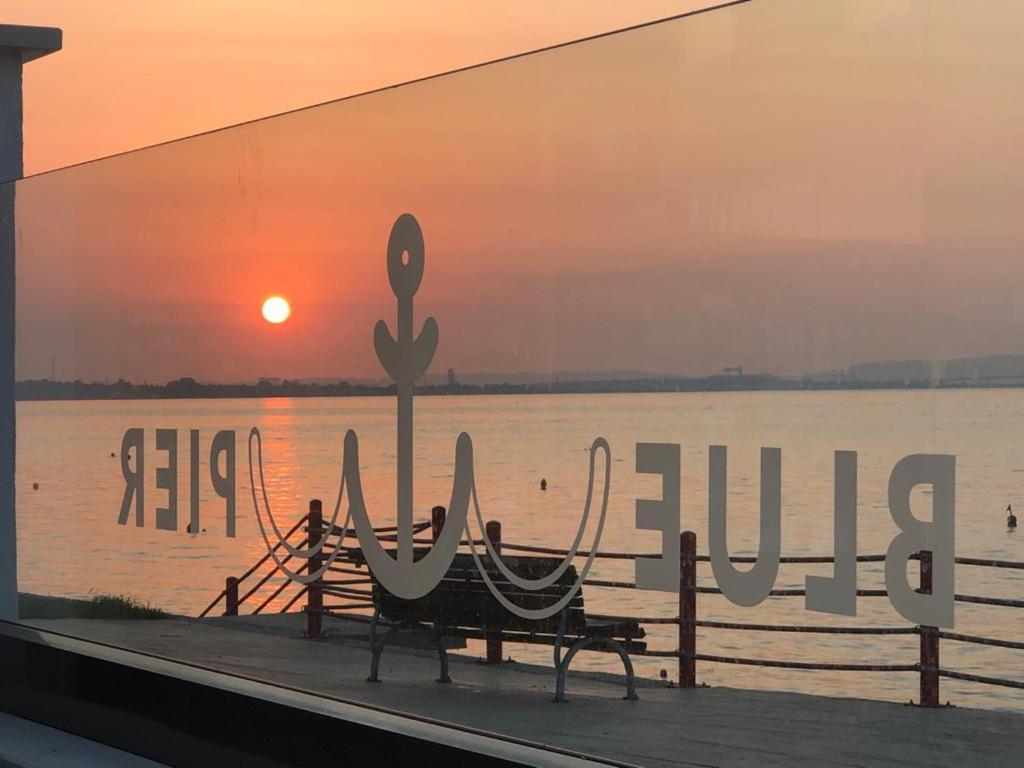 Blue Pier Hotel 코자엘리 외부 사진