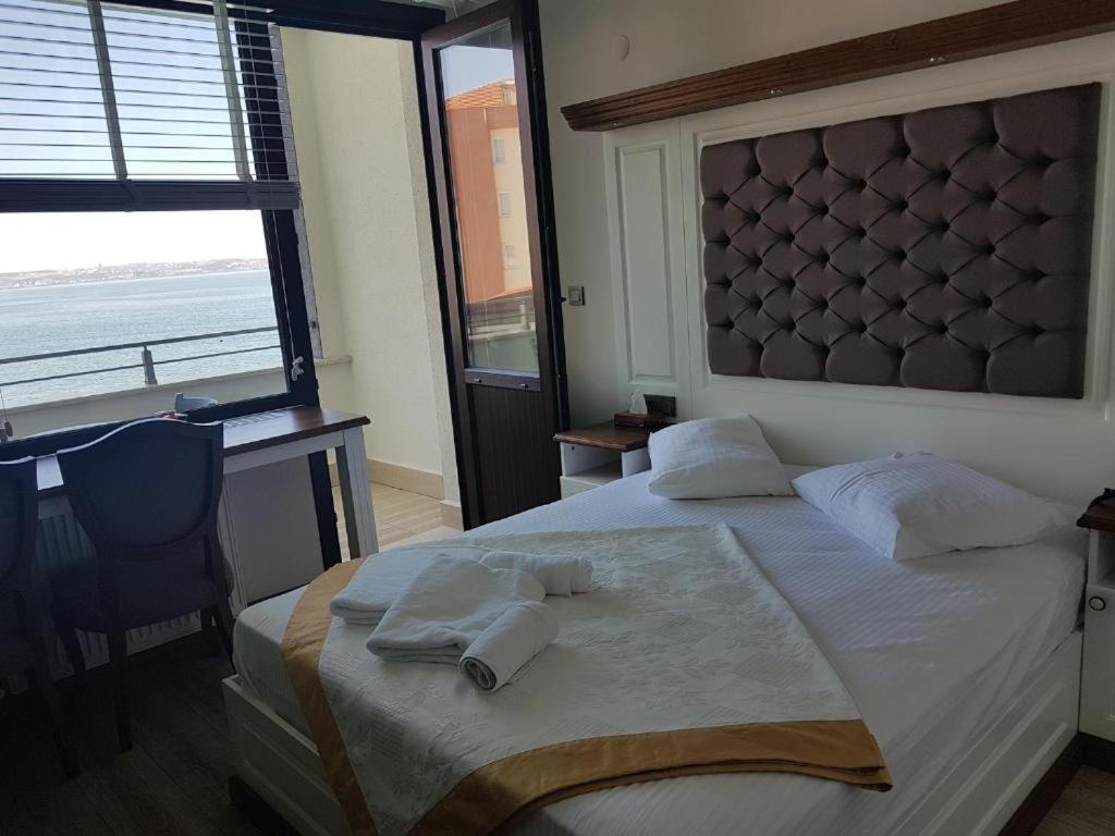 Blue Pier Hotel 코자엘리 외부 사진