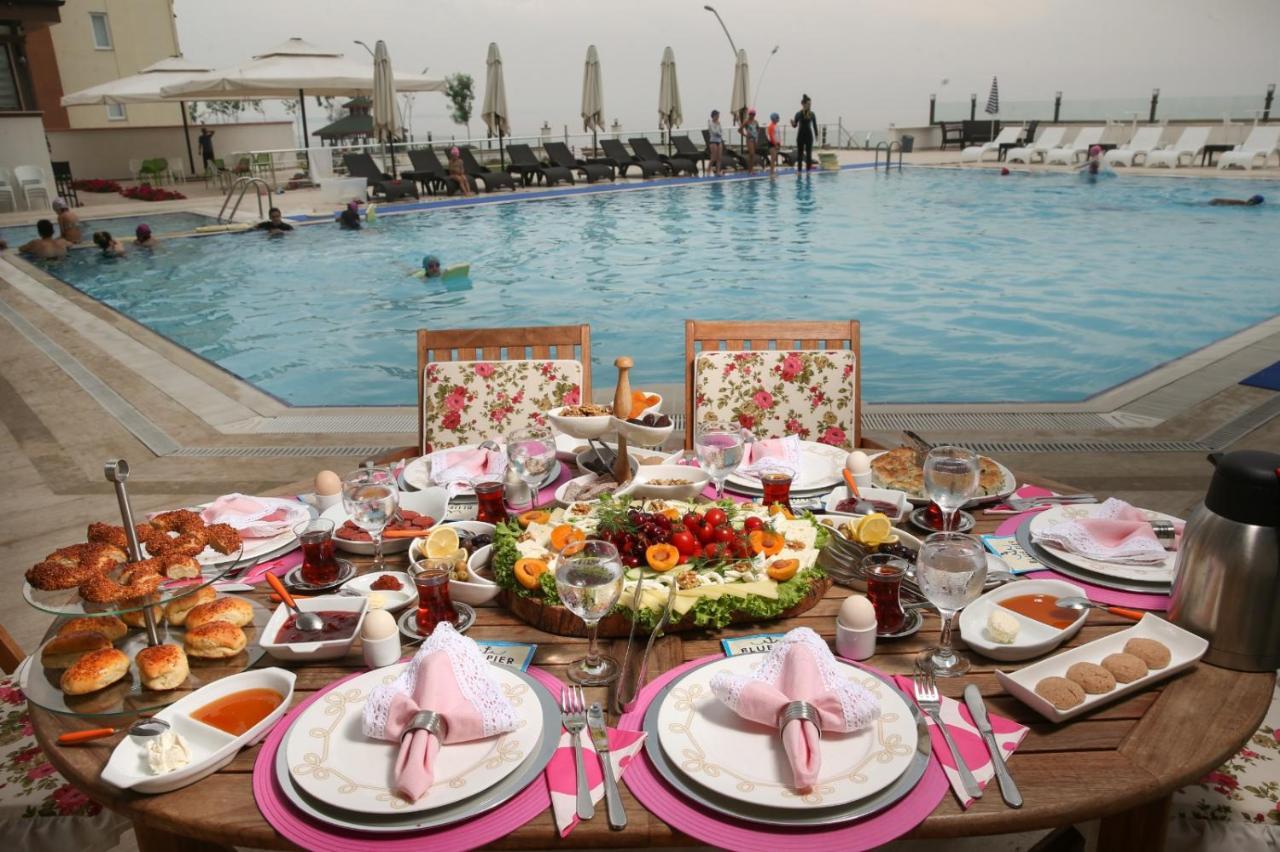 Blue Pier Hotel 코자엘리 외부 사진