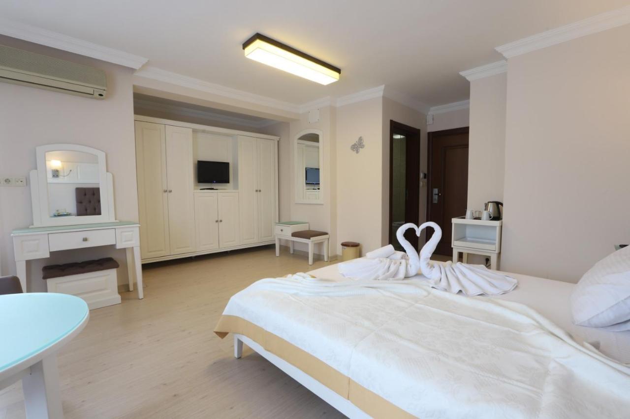 Blue Pier Hotel 코자엘리 외부 사진