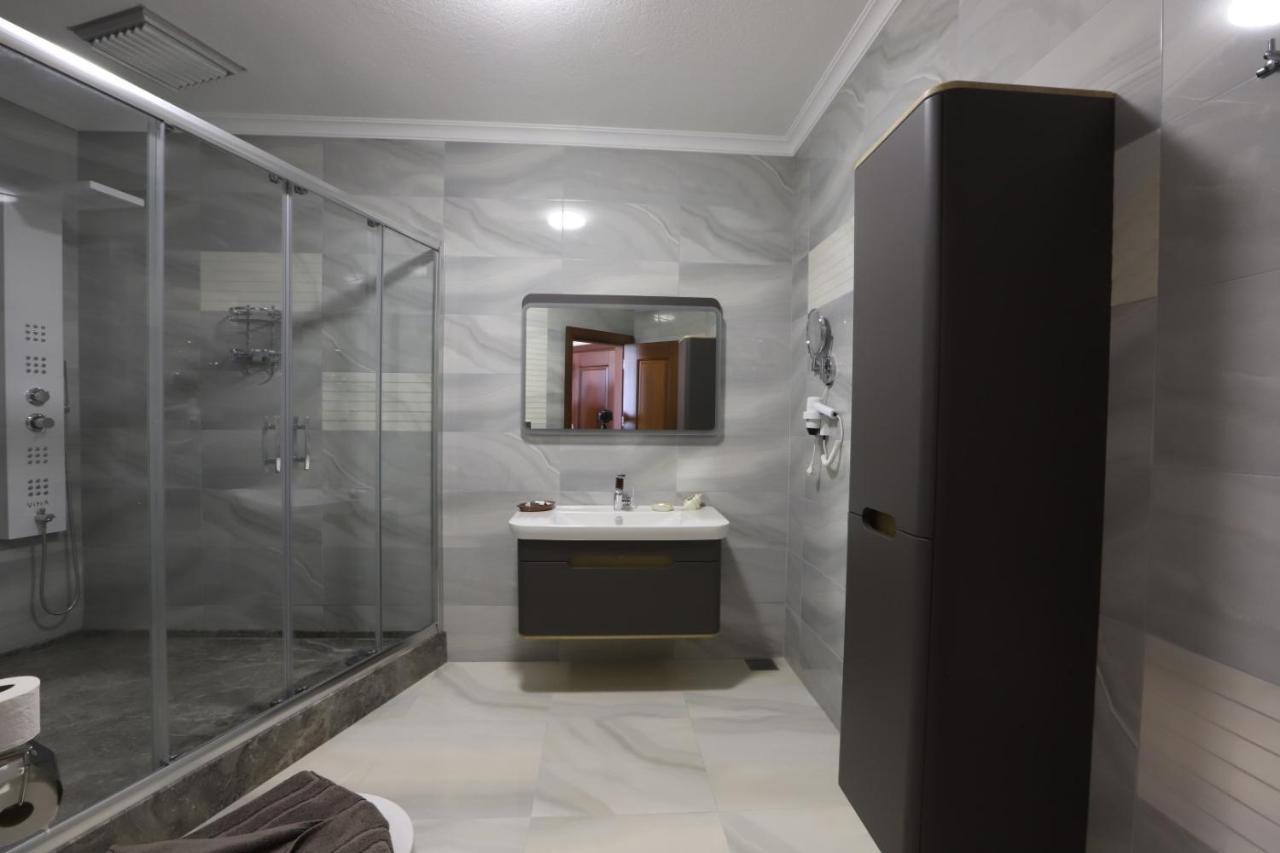 Blue Pier Hotel 코자엘리 외부 사진