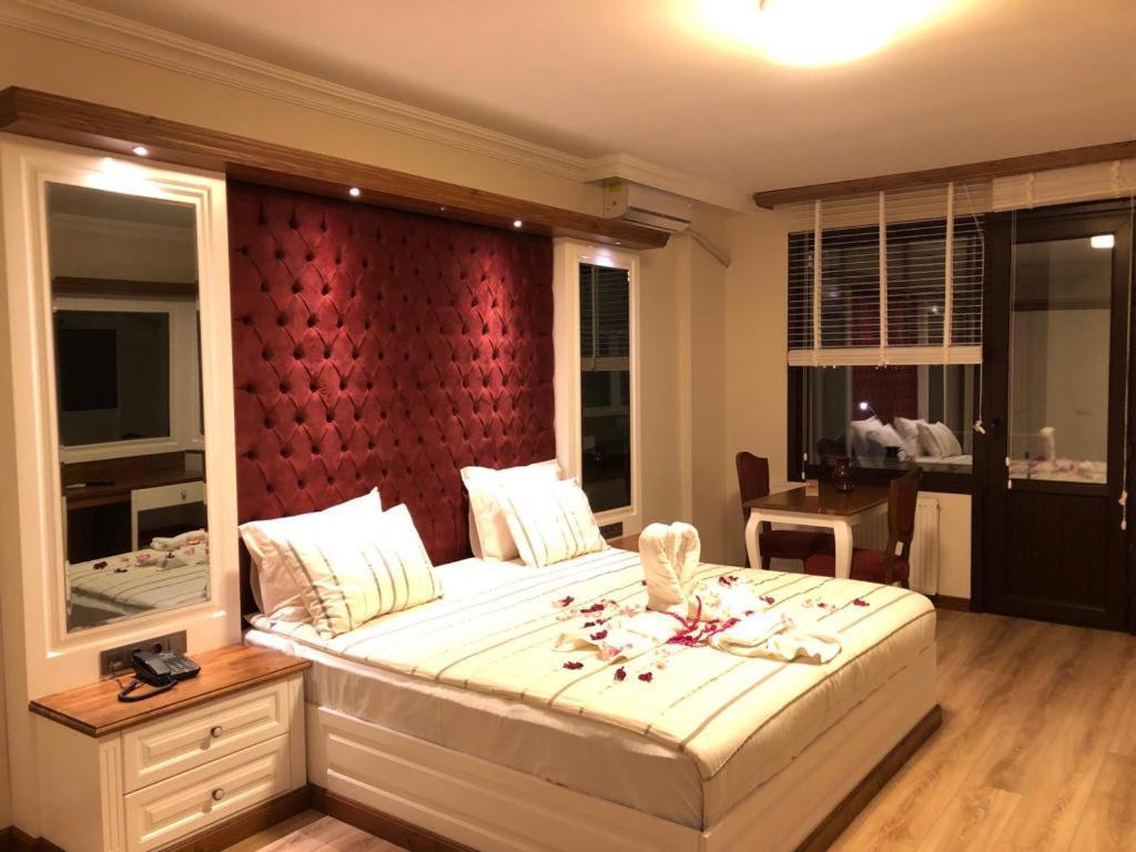 Blue Pier Hotel 코자엘리 외부 사진